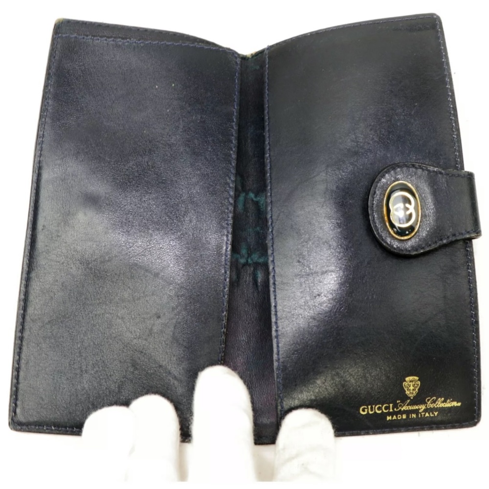 ‼️SOLD‼️❄️☃️💯Auth Gucci Wallet/checkbook Cover - Picture 4 of 9